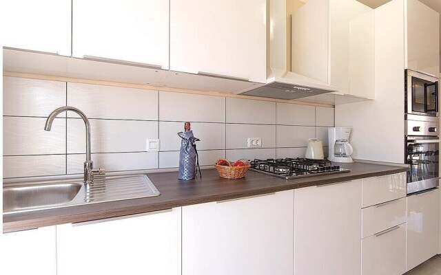 Amazing Home in Medulin With Wifi and 7 Bedrooms