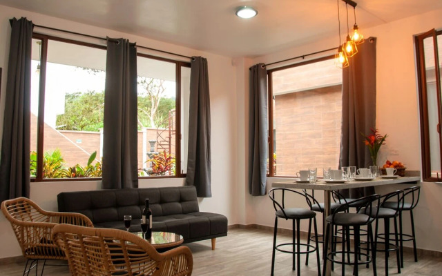 Toucan Platinum Suites Aparthotel