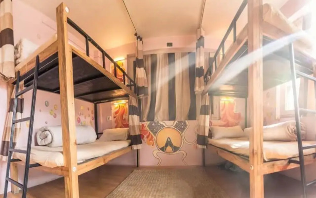 Wanderthirst Backpackers Hostel