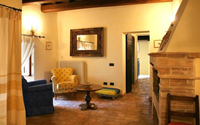 Le Logge di Silvignano Historic House