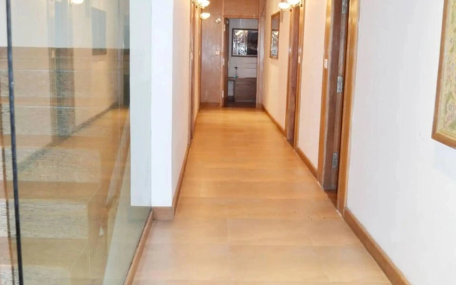 Paradise Gateway Hotel – Hotel Rooms – Srinagar