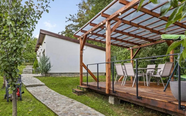 Silver Bungalow
