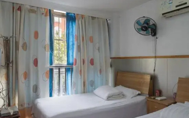 Meilian Hostel