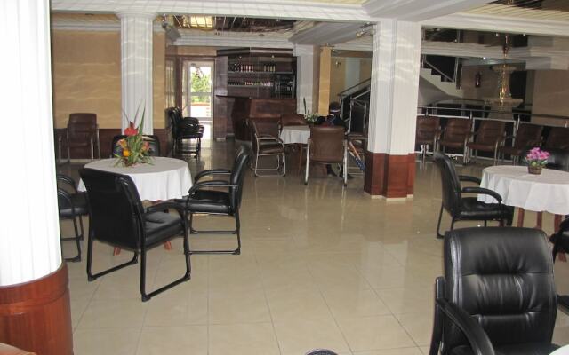 Afrique Hotel Douala Airport