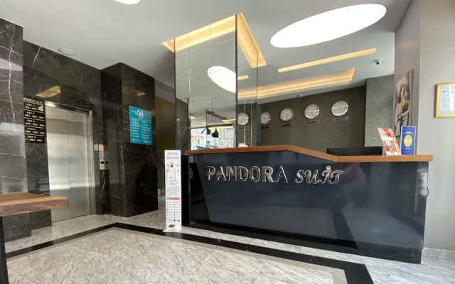 Pandora Suit Otel