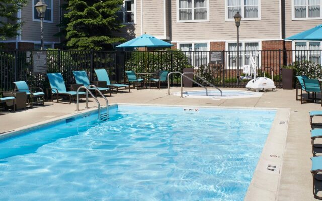 Sonesta ES Suites Chicago Waukegan Gurnee