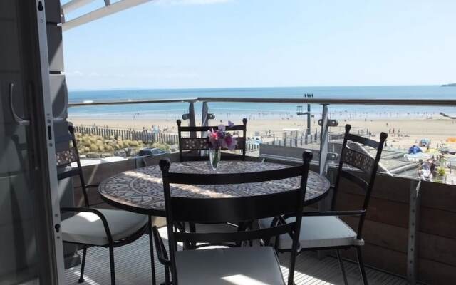 Waters Edge 15