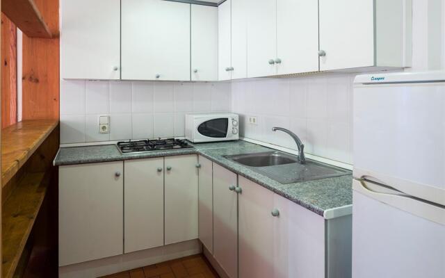 Arlanza Jet Apartments (Adults Only)