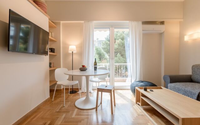 Chic Flat at Kolonaki in Heart of Athens