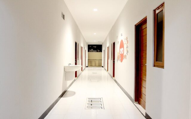 OYO 121 Rumah Ayub Syariah