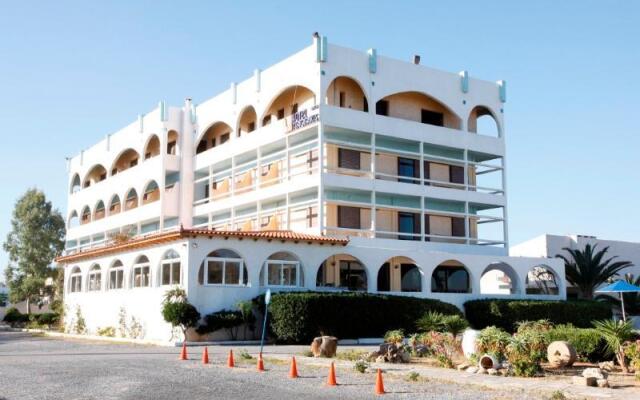 Hotel Tsagarakis Beach