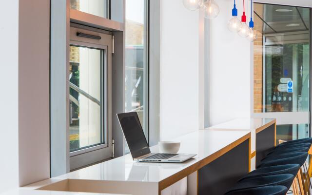 Holiday Inn Express London Hammersmith by IHG