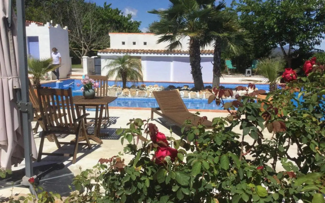 Casa on large property with private Pool