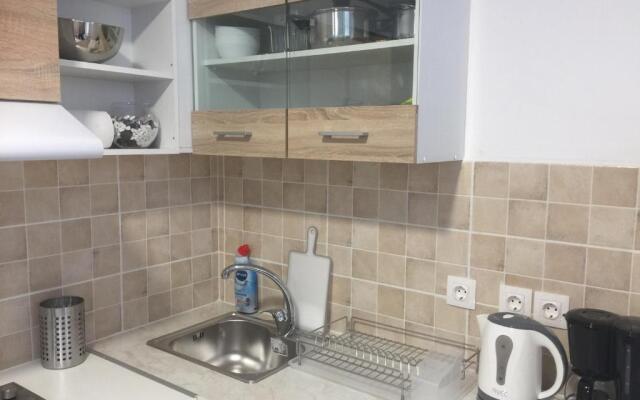 Loutraki Hostel