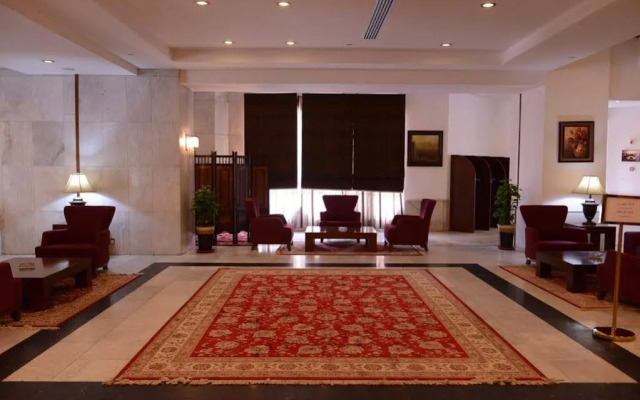 Al Mansour Melia Hotel