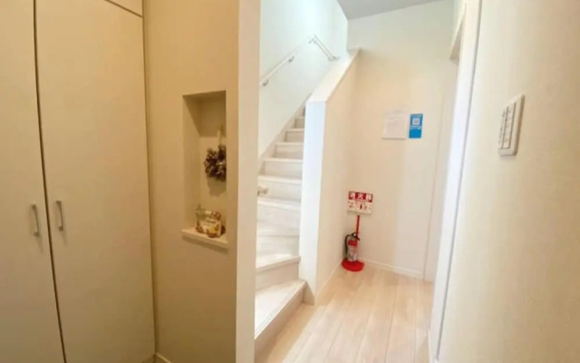 Frennch House