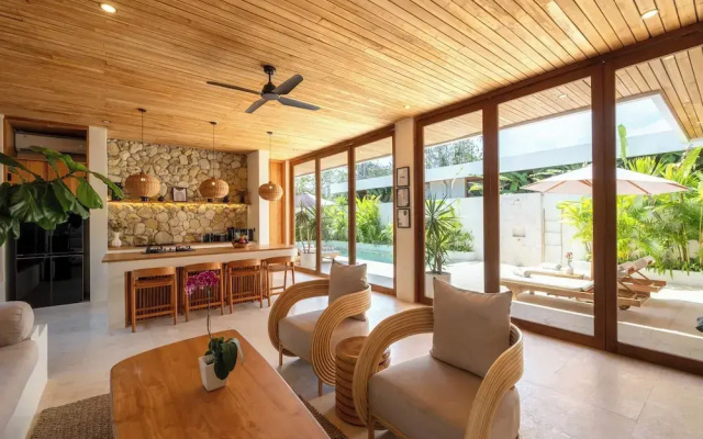 Villa Poppy 2 Bedrooms - Bingin