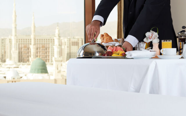 Pullman Zamzam Madina