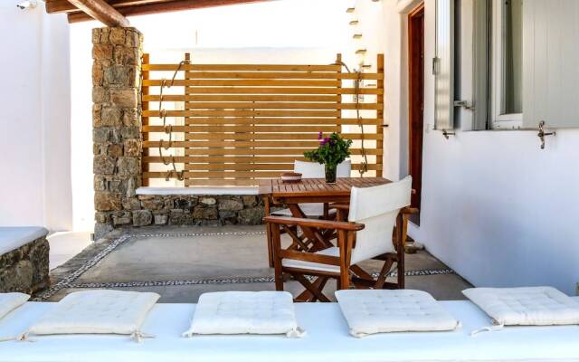 Ortus Light Blue Mykonian Luxury Villa