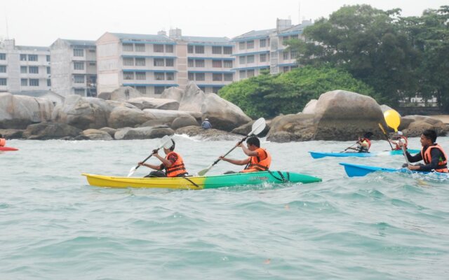 Purnama Beach Resort