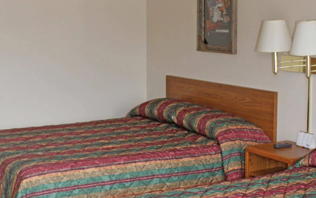 Iron Horse Inn