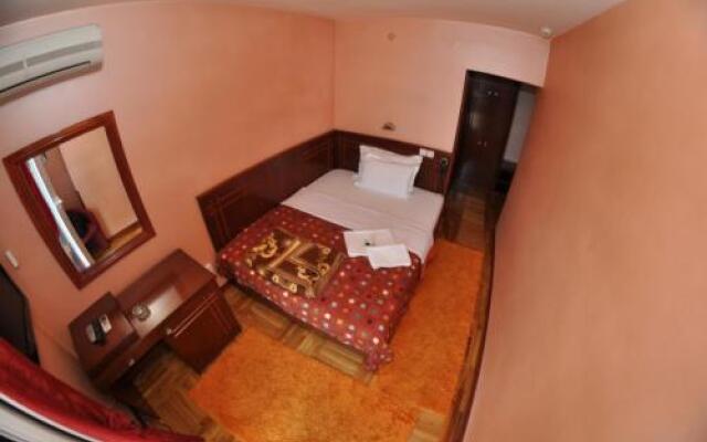 Hotel Royal