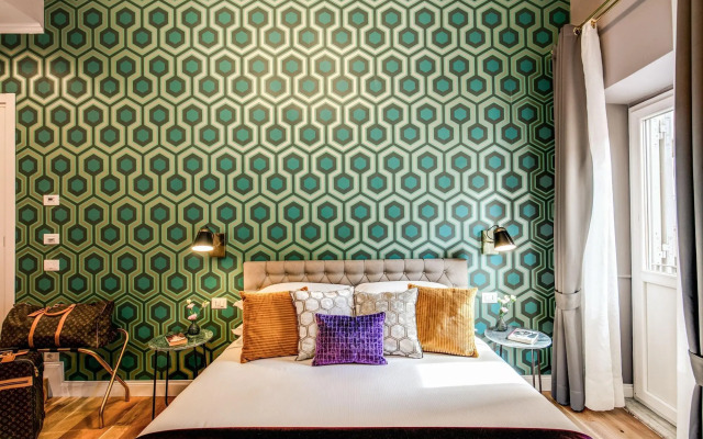 Tree Charme Parliament Boutique Hotel