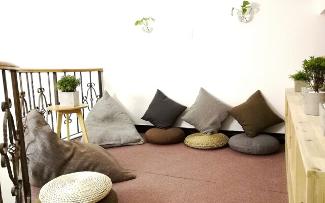 Kunming LiuxiaChunshu Hostel