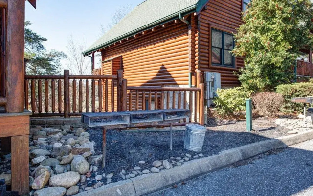 Grand Pinnacle Vista