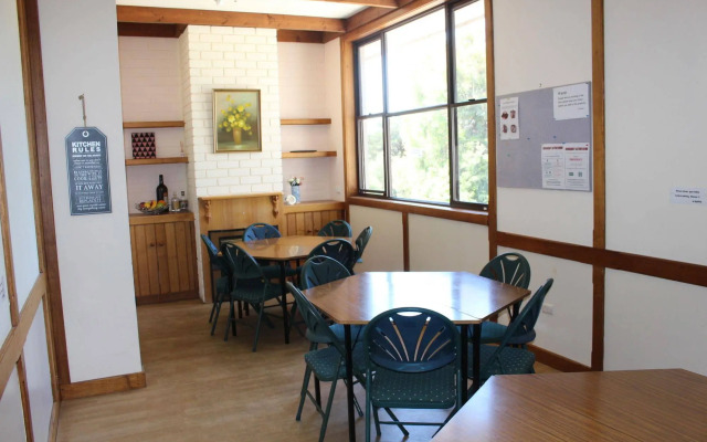 SJ Hostel