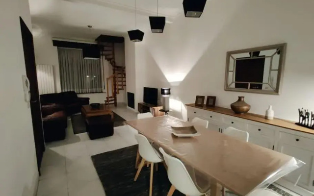 Modern duplex 100m2 perfect to visit Brussels