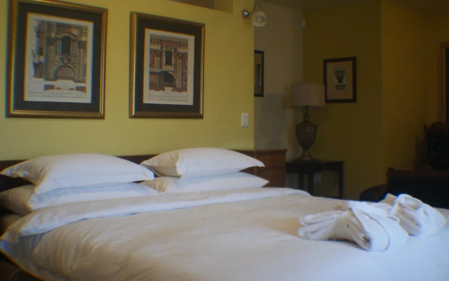 Calitzdorp Country House