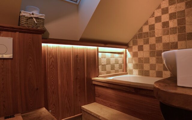 Villa Les With hot tub