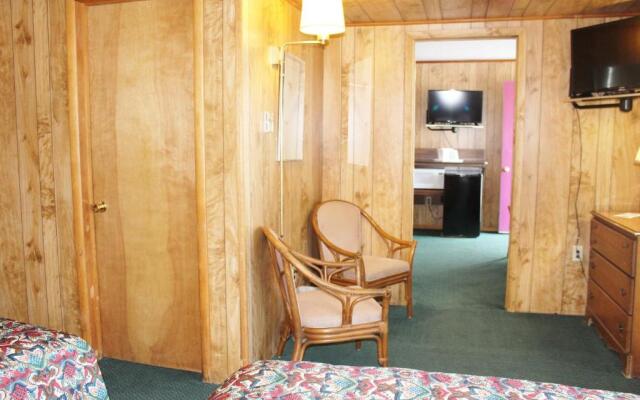 Barberry Court Motel