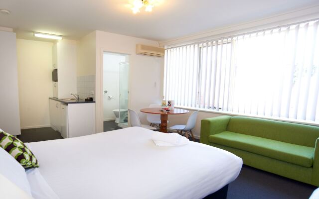 City Edge Serviced Apartments East Melbourne