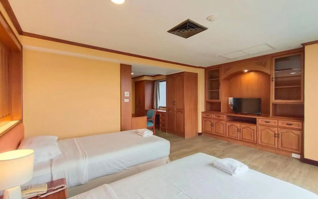 Ebina House