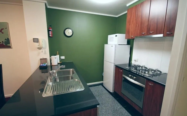 Melbourne Stays - City Point Suite