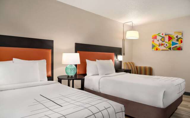 La Quinta Inn by Wyndham Columbus Airport Area