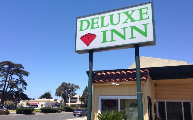 Deluxe Inn