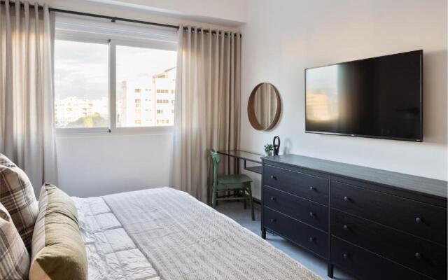 King-pool-CityView-Gym-WiFi-1br-YellowKey