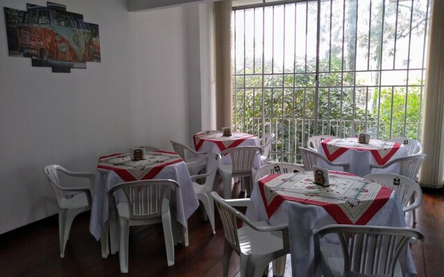 Hostel Kombi Curitiba - filial Jardim Botânico