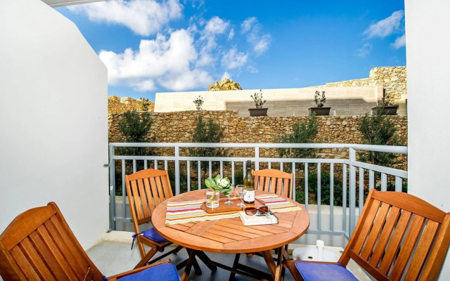 The Hillock North B6