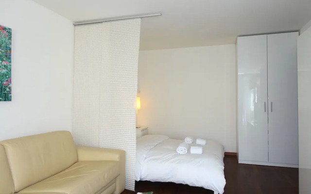Stylish With Amazing Natural Light Pocket Wifi