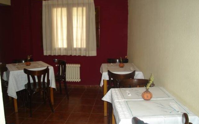 Hotel Mesón del Gallo