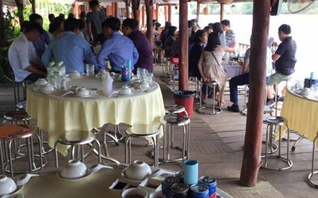 Phuong Vi Family Resort