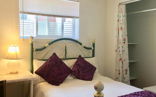 Calgary Star Cozy Home