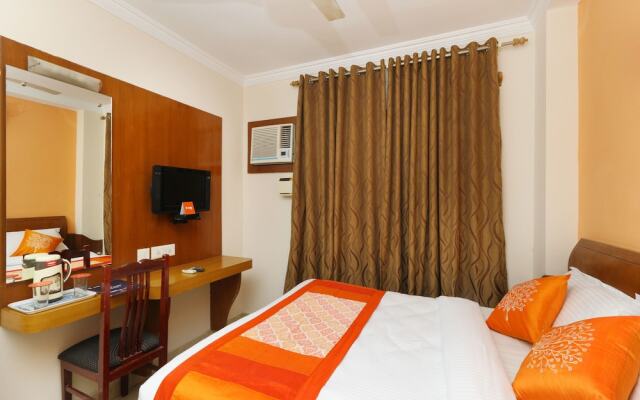 OYO 15963 City Manor