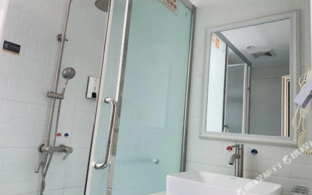 Dream Theme Apartment (Zhuhai Ocean Kingdom)