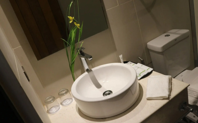 Acacia Hotel Bacolod