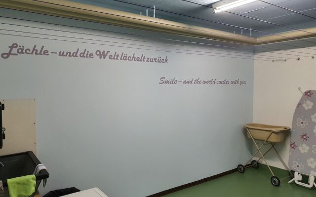 Cozy Apartment With Lake View for 6 Guests